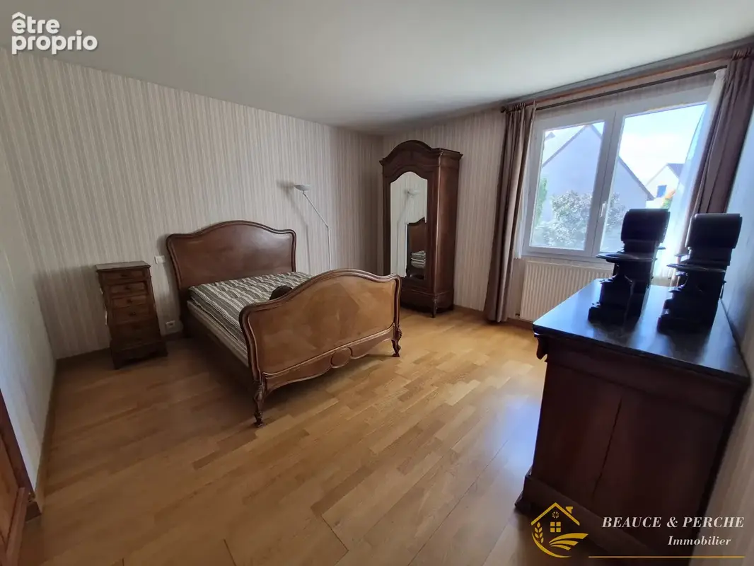 Maison 7 pièces 195 m² à vendre à Brou (28160) - photo 6