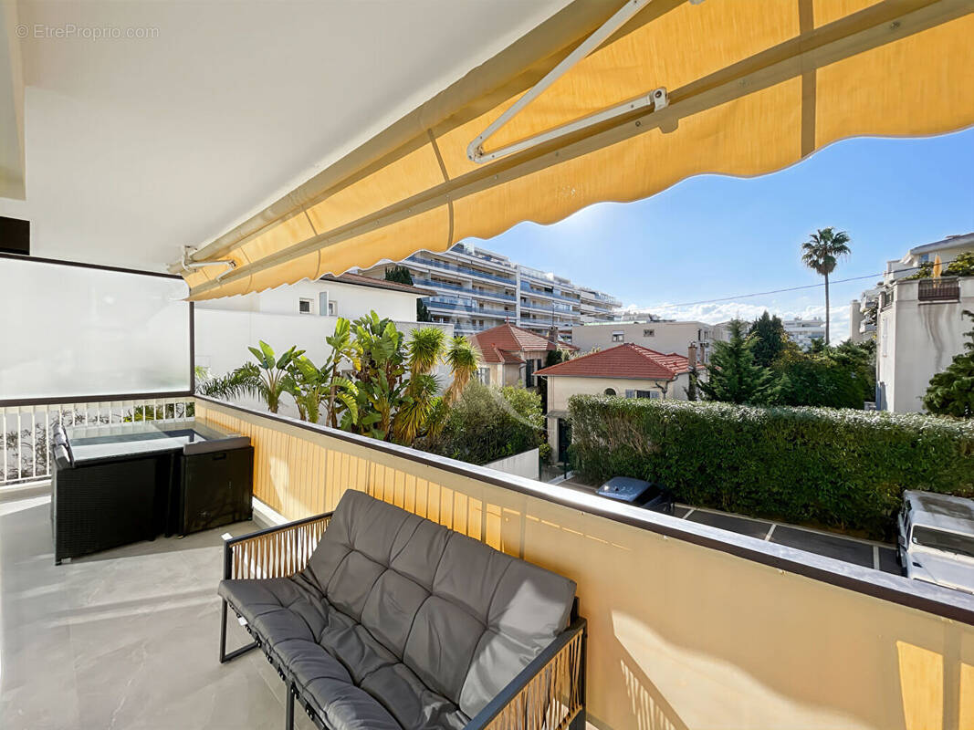 Appartement à CANNES