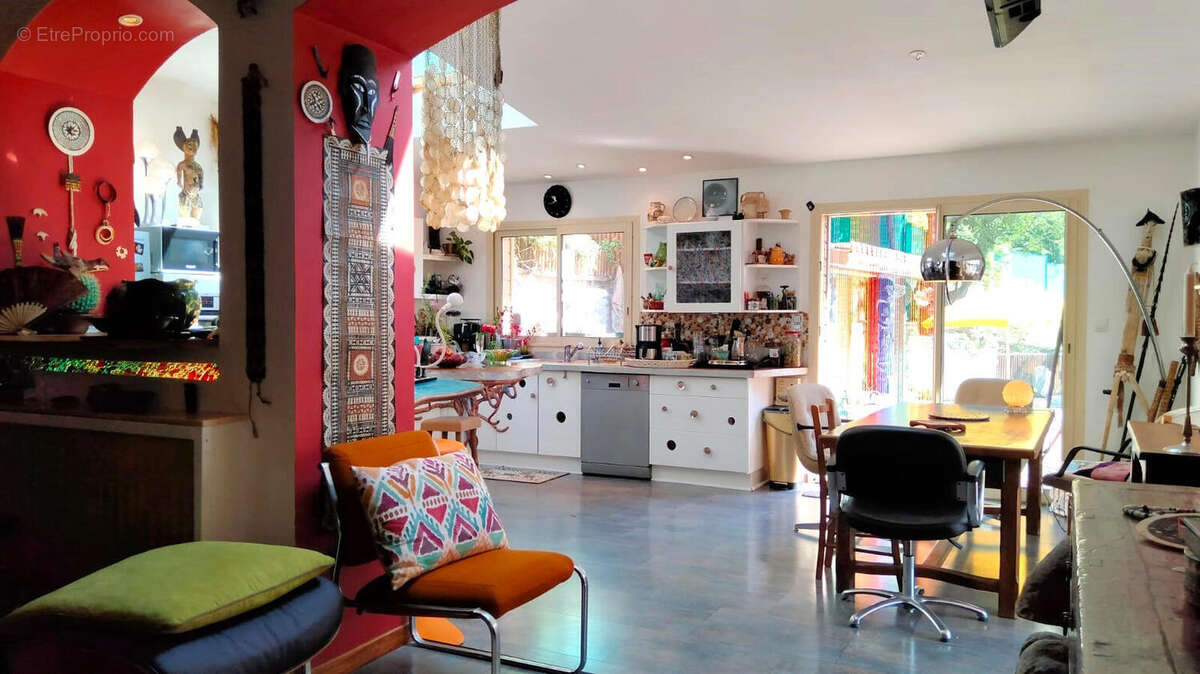 cuisine - Maison à FONTCLAIREAU