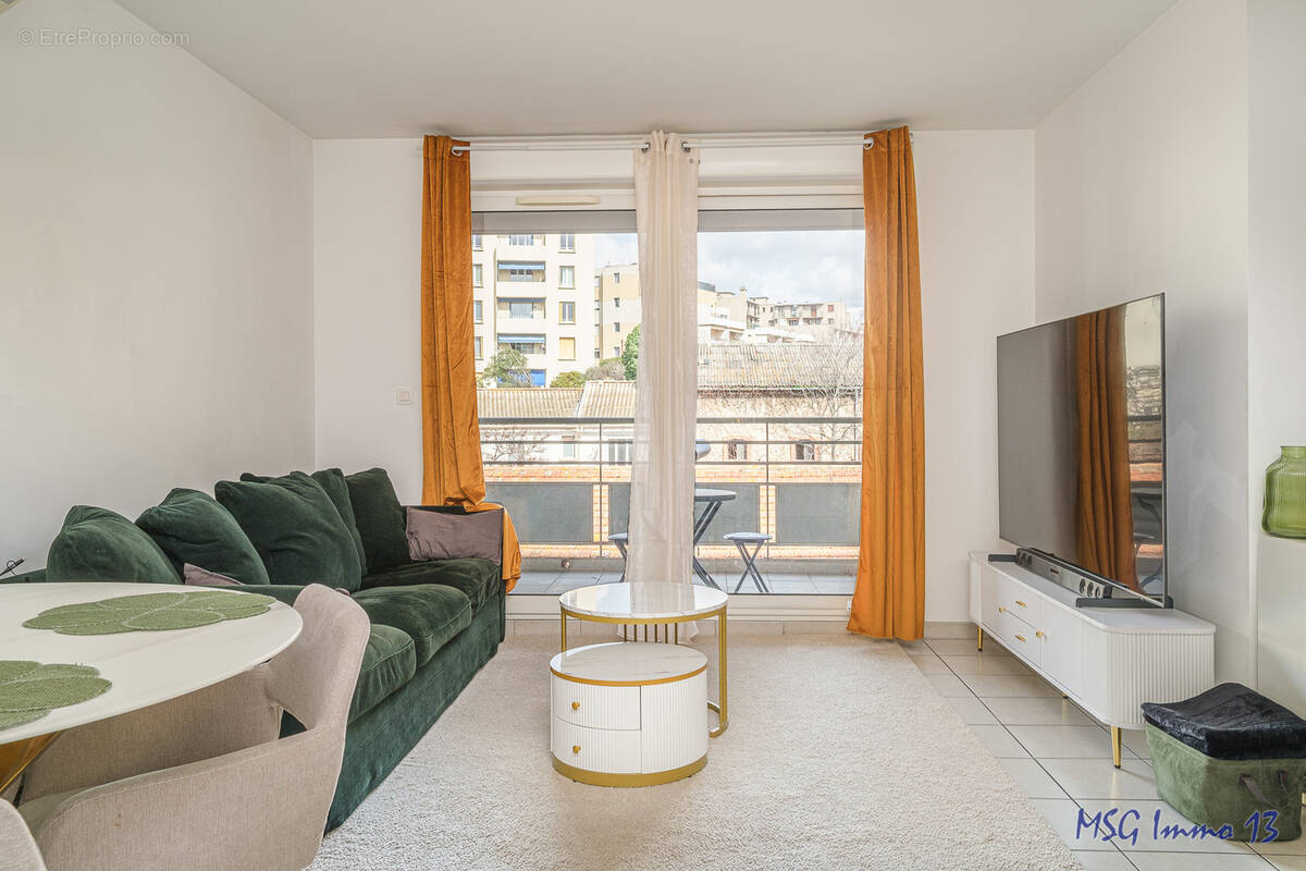 Appartement à MARSEILLE-13E
