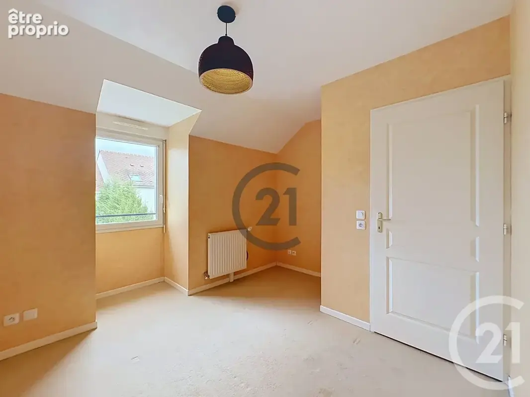 Maison 69 m² à Evry-Gregy-Sur-Yerre  - photo 5