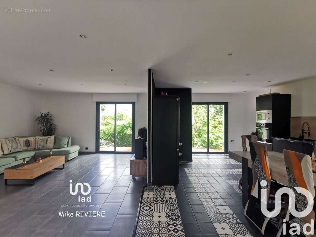 Photo 2 - Maison à LA CHAPELLE-SUR-ERDRE