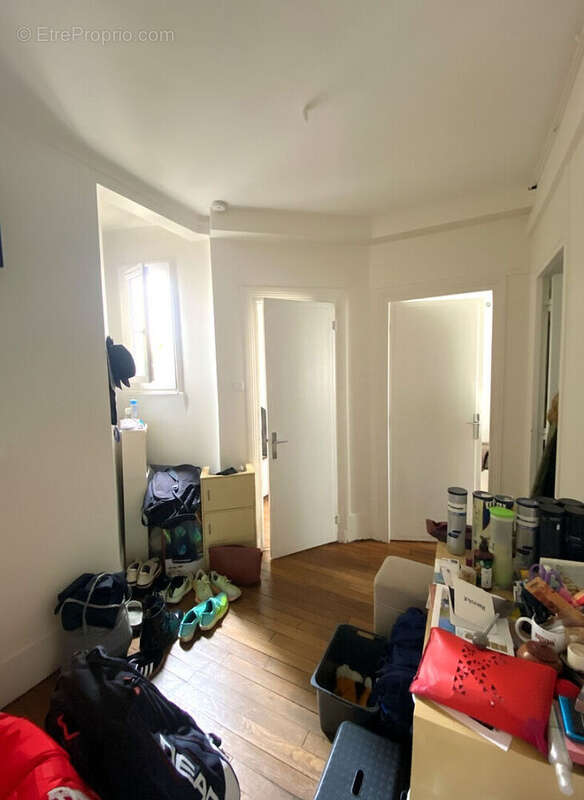 Appartement à SURESNES