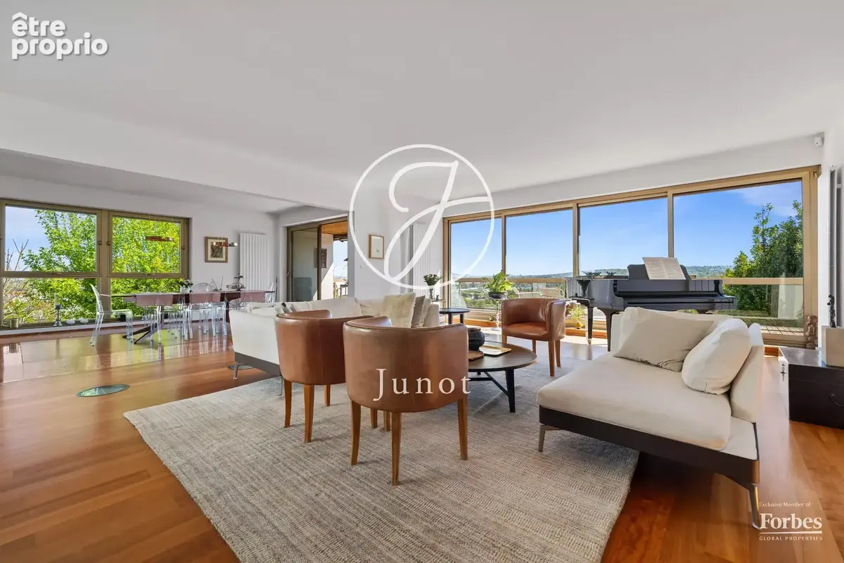 Marly-le-Roi - EST - Maison - 5 chambres - 357m² - Terrain 1 641m² - Vue panoramique. - photo 7