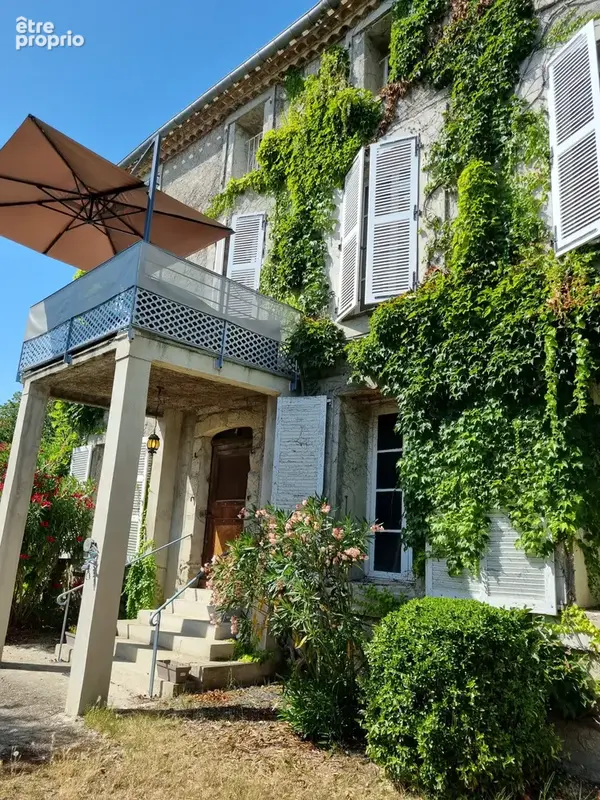 Maison à MAZEROLLES-DU-RAZES