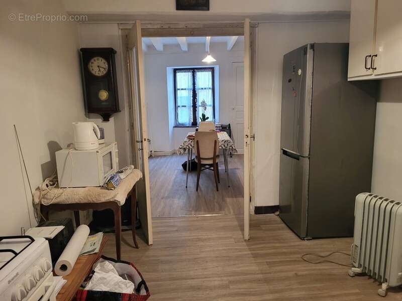 Maison à vendre 5 pièces AIRVAULT (79) Terrain 128 m² - photo 2
