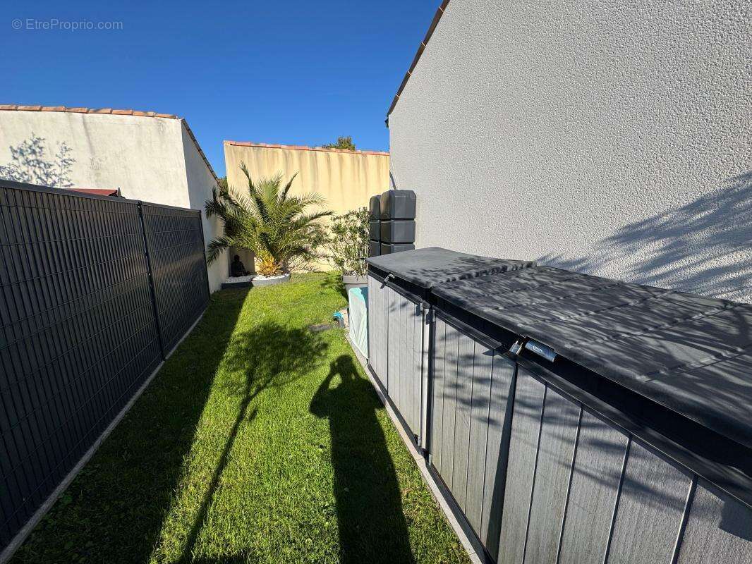 Maison à SAINT-SULPICE-DE-ROYAN