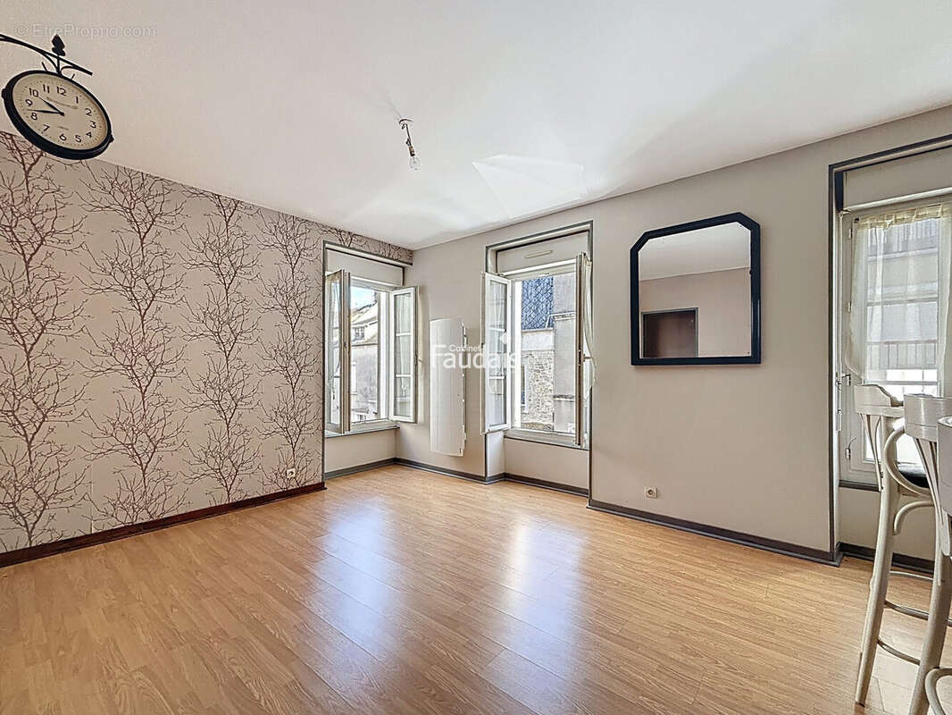 Appartement 133 m² à Isigny-Sur-Mer  - photo 2