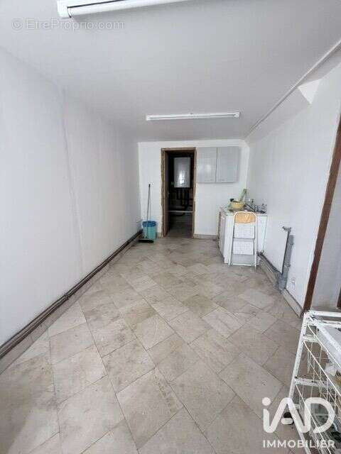Maison 168 m² à Saint-Pierre-Des-Fleurs  - photo 6