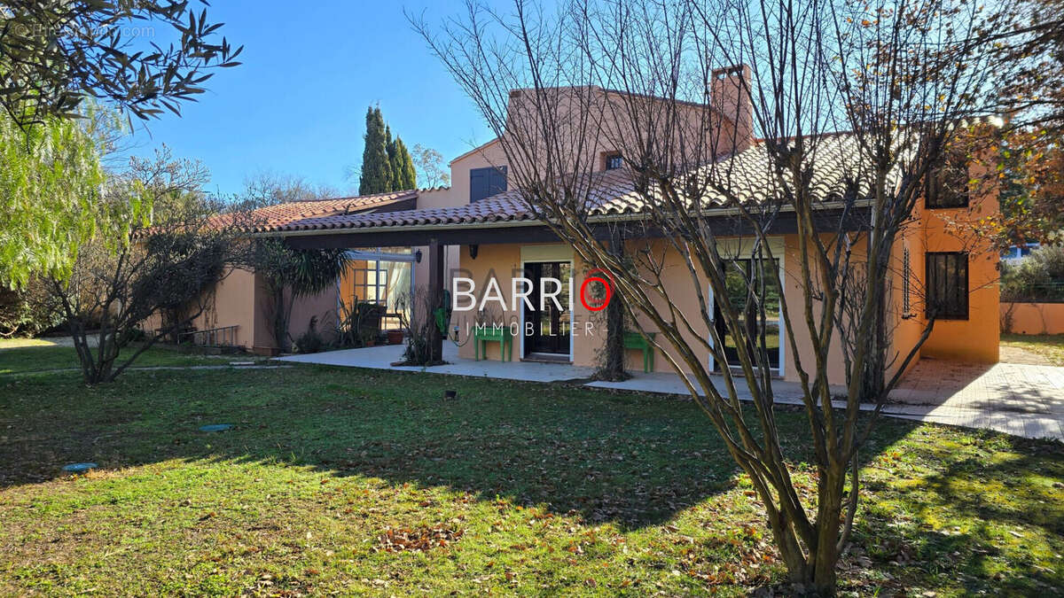 Maison à MONTESQUIEU-DES-ALBERES