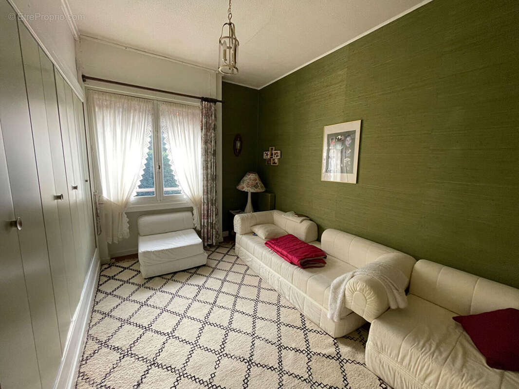 Maison bourgeoise  8 pièce(s) 173 m2 - photo 16