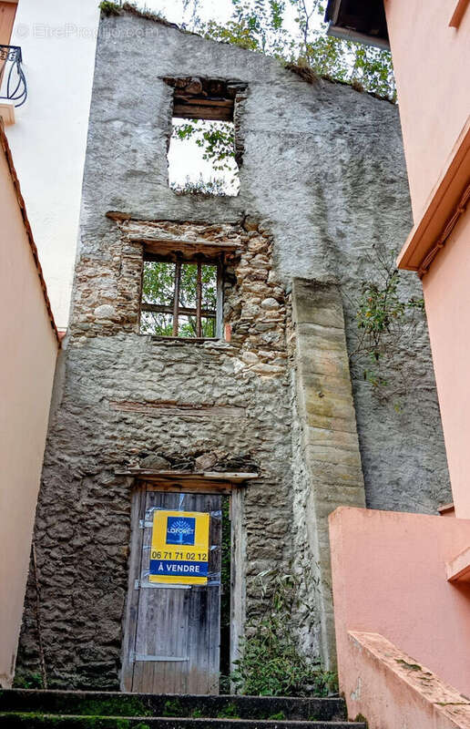 Terrain à PRATS-DE-MOLLO-LA-PRESTE