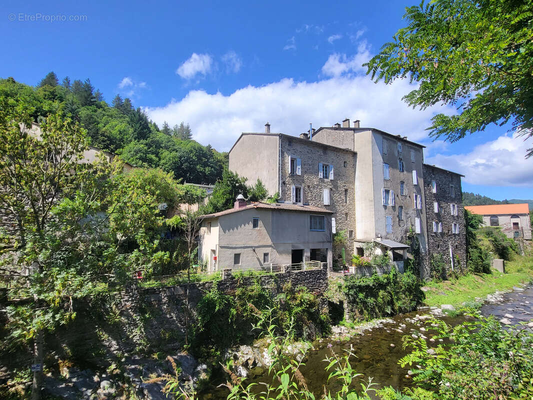 Maison à SAINT-ANDRE-DE-VALBORGNE