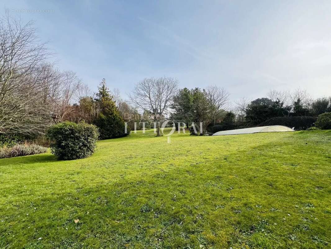 Maison à LEZARDRIEUX