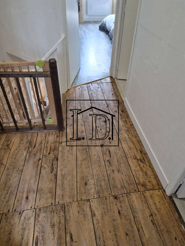 Palier - Maison à FAUX