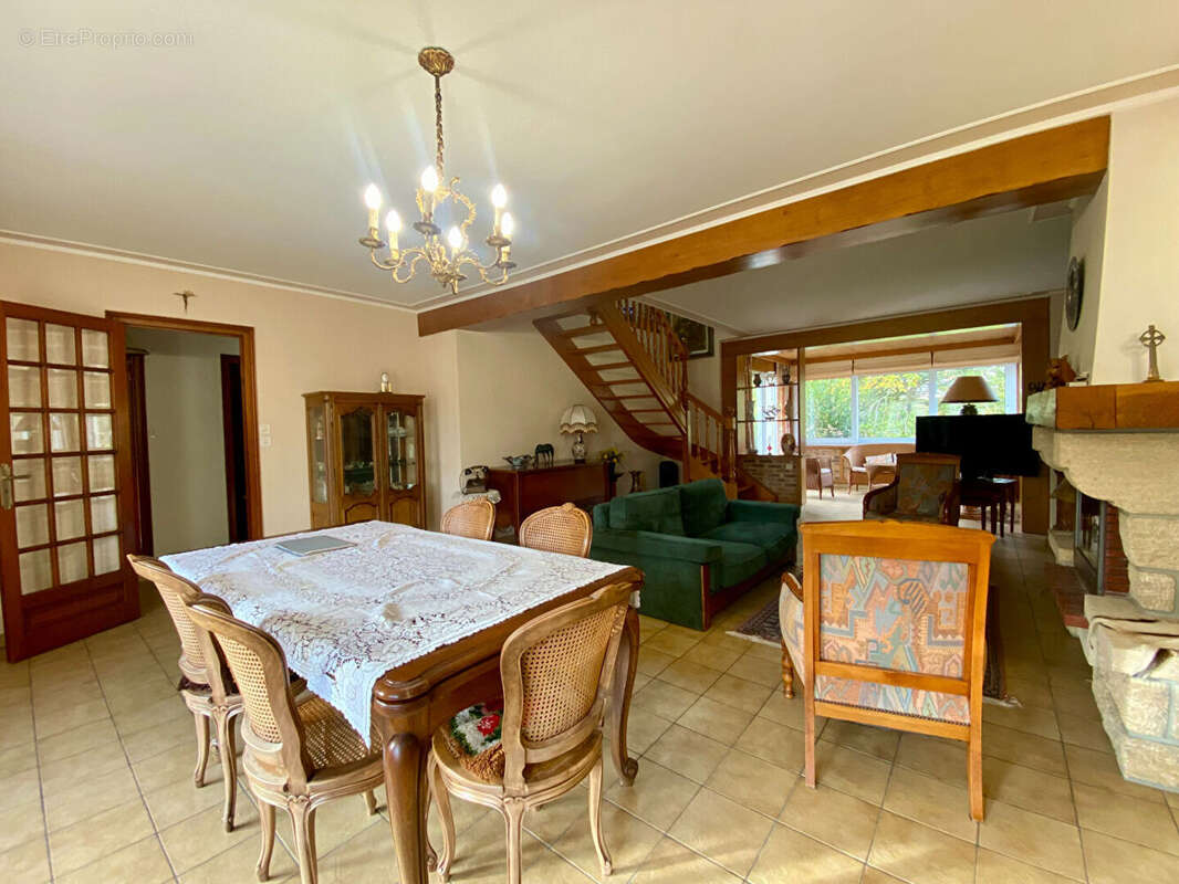 Maison à LANNILIS