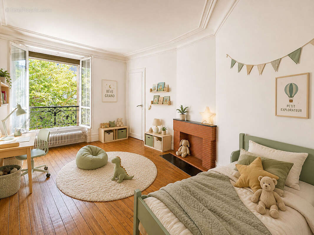 Appartement à PARIS-18E
