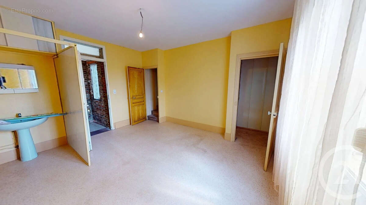 Maison à HARGICOURT