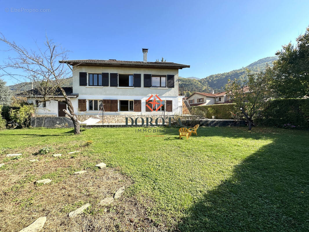 Maison à LE VERSOUD