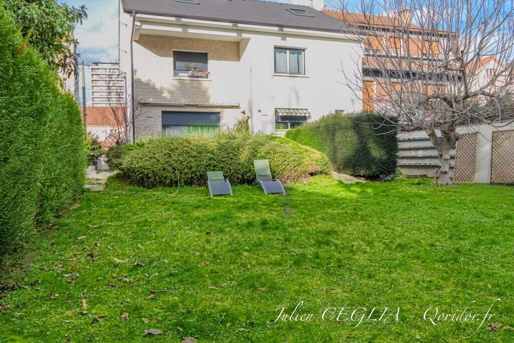 Maison à VILLEJUIF