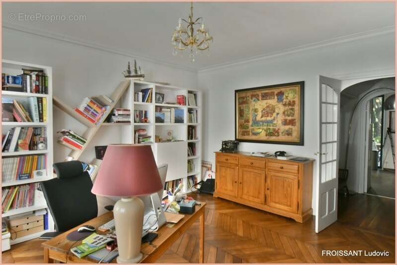 Maison de plus de 300 m² au coeur de Valence (Drôme) 9 pièces / jardin/Piscine - photo 7