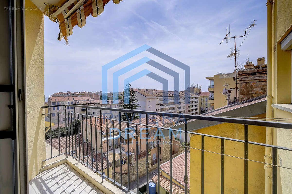 Appartement à MENTON