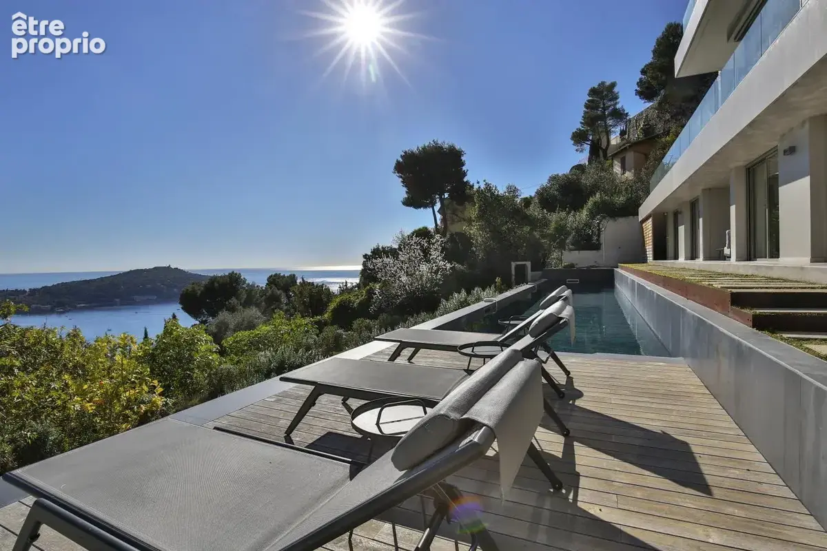 Maison 8 pièces 360 m² à vendre à Villefranche-Sur-Mer (06230) - photo 2