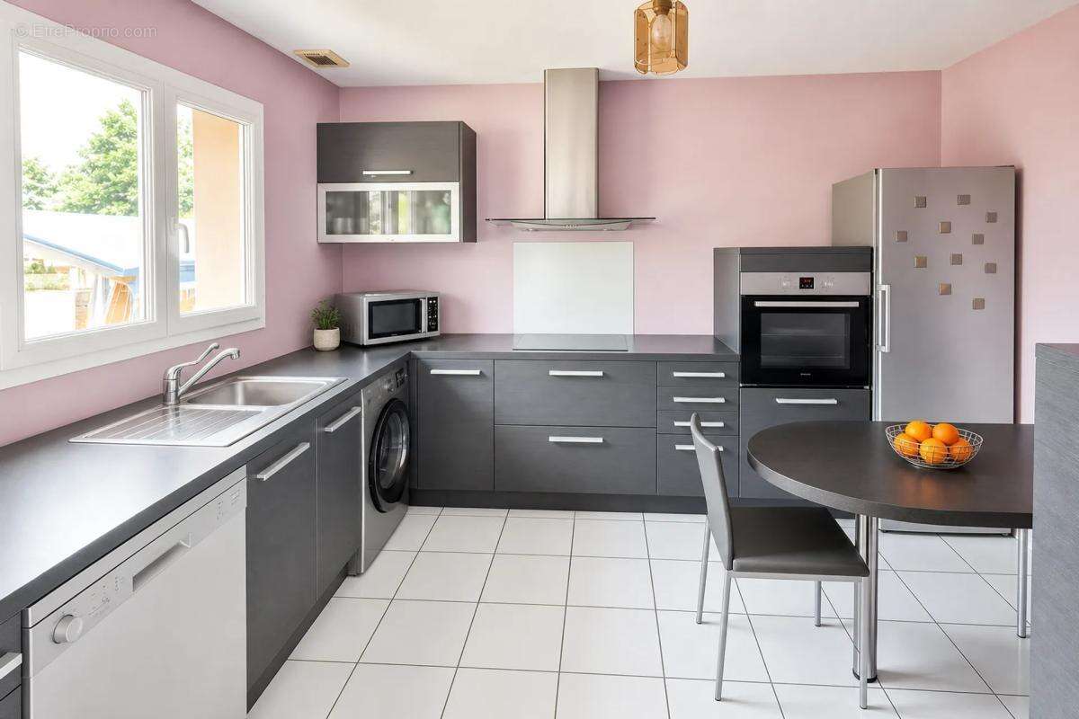 Maison de 7 pièces de 139 m² à Carcans - photo 3