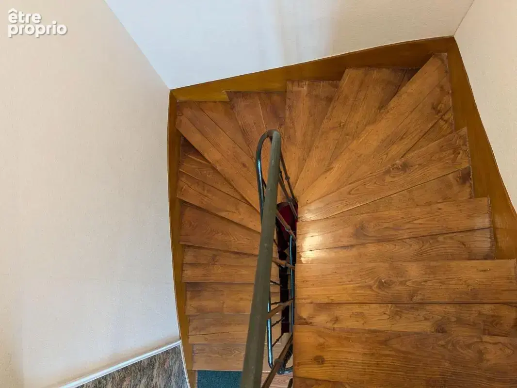 Grande maison familiale au coeur du village de SAINT POINT - photo 16