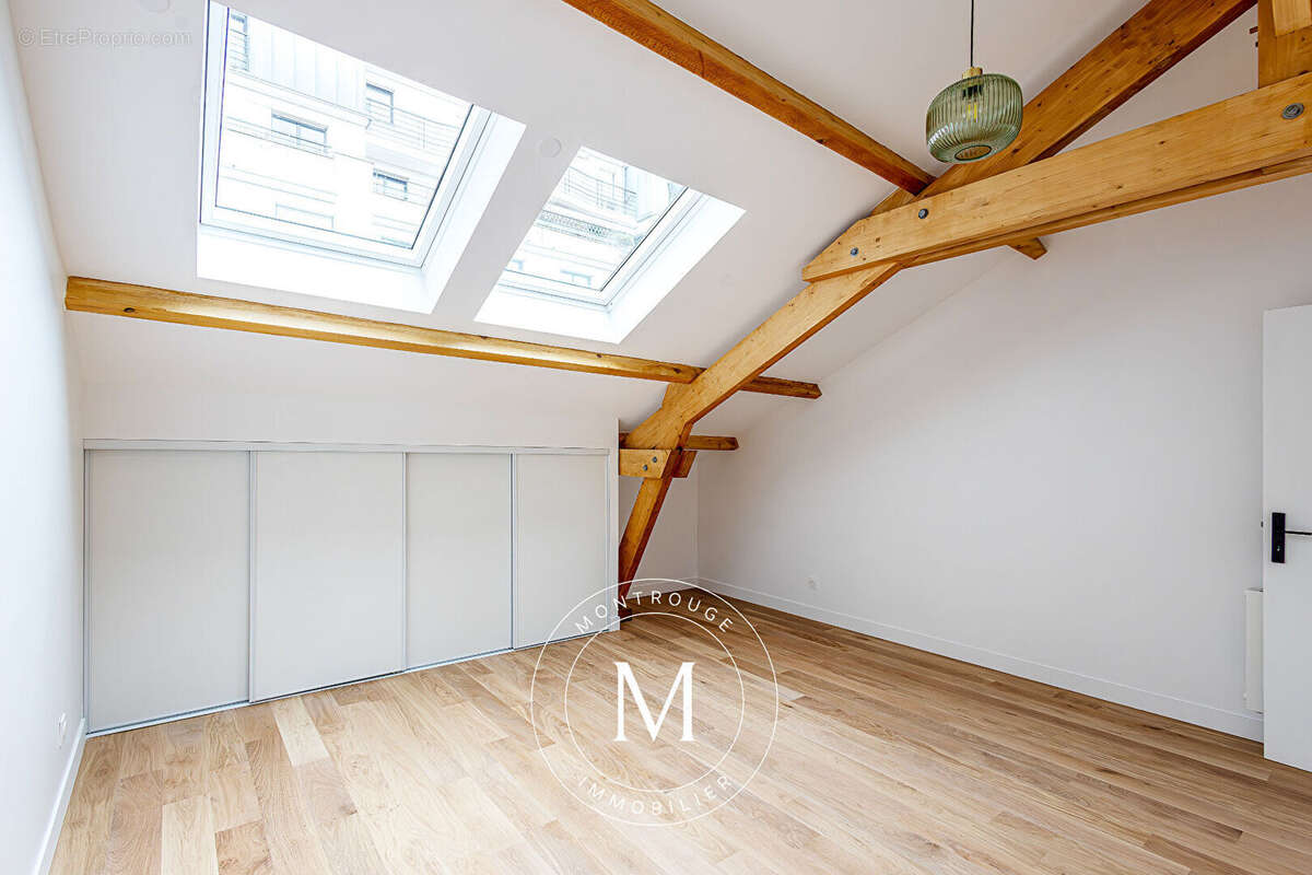 Appartement à MONTROUGE