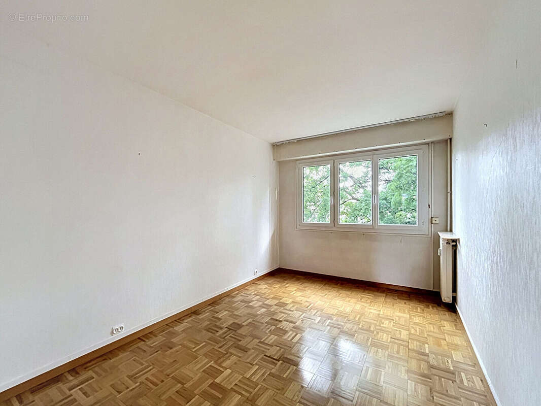 Appartement à SAINT-MICHEL-SUR-ORGE
