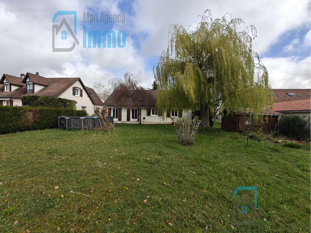 Marmagne (18) - Pavillon traditionnel 3 chambres, garage et jardin - photo 12