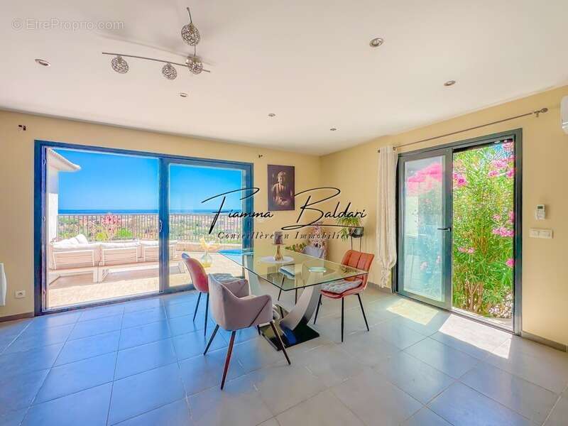 À vendre Villa moderne de 130m² + T2 45m², Terrain 840m², Vue mer, Folelli, Penta di Casinca, Haute-Corse (20) - photo 6