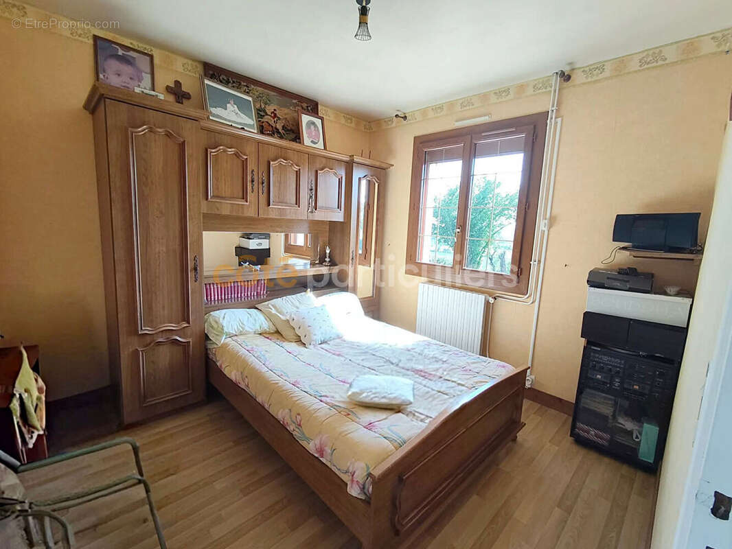 Maison à MEZIDON-CANON