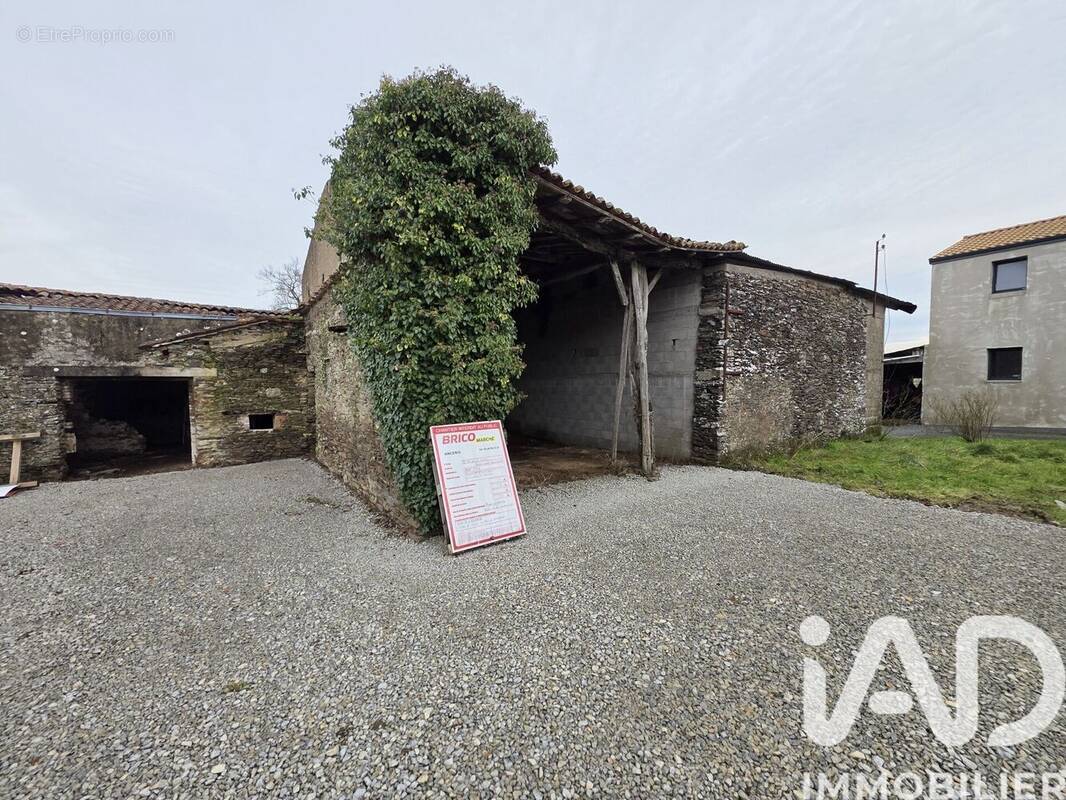Photo 1 - Maison à LA REGRIPPIERE
