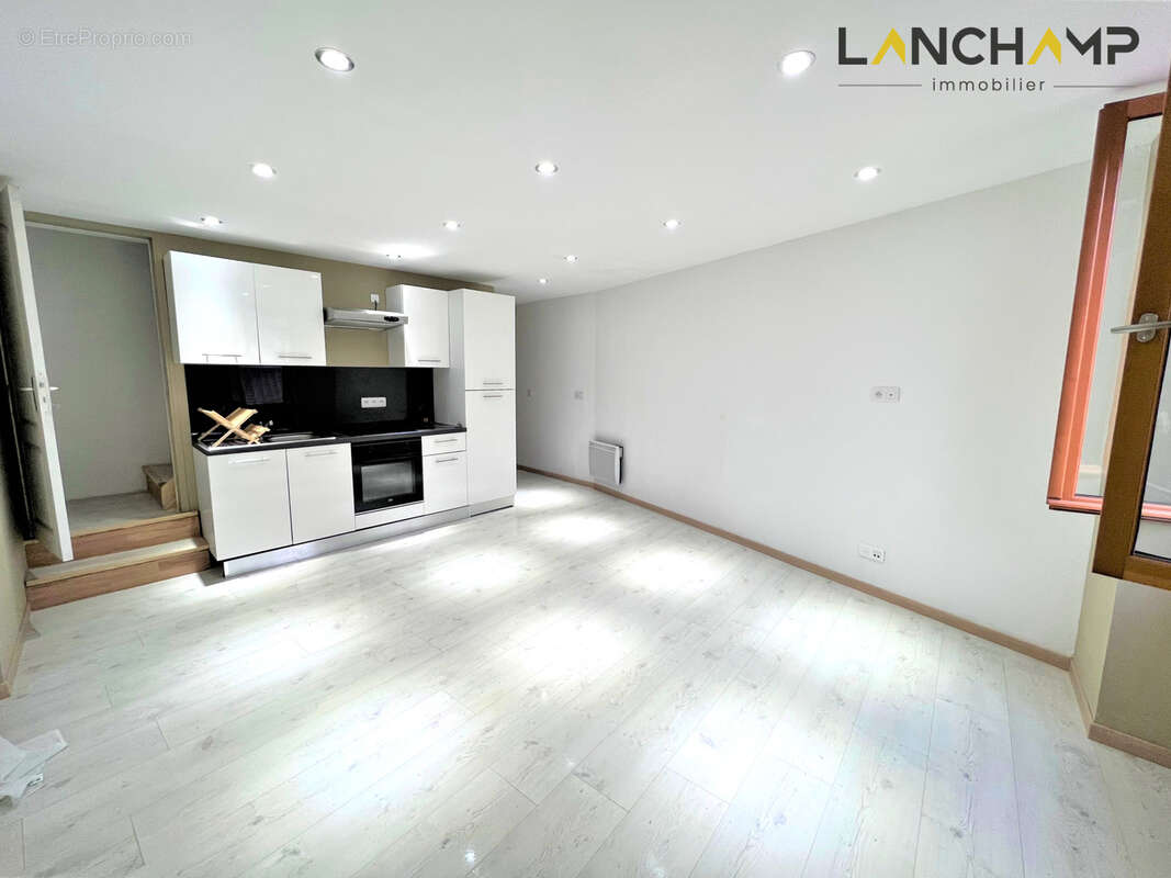 Appartement à SEYSSEL