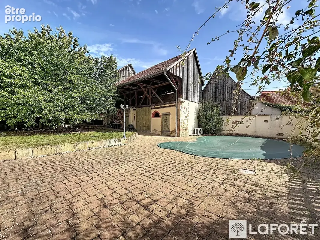 Propriété de caractère - Ancien corps de ferme rénové avec piscine au coeur du vignoble alsacien - photo 16