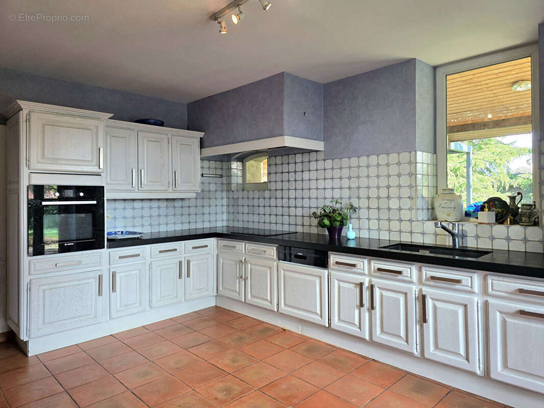 Maison à ROMANS-SUR-ISERE