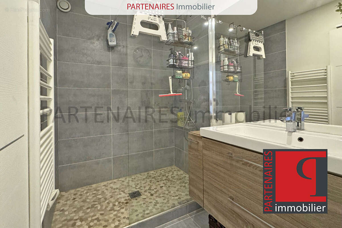 Appartement à LE CHESNAY