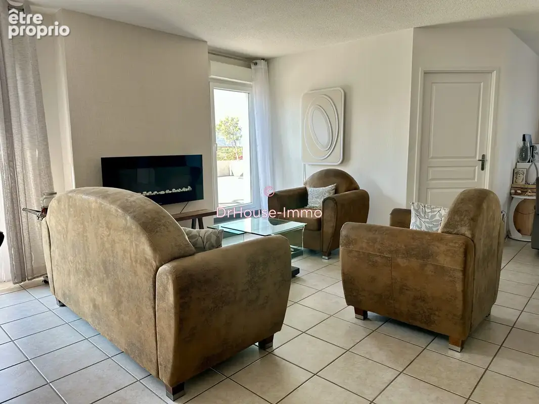 Appartement 5 pièces 142 m² à vendre à Valence (26000) - photo 14