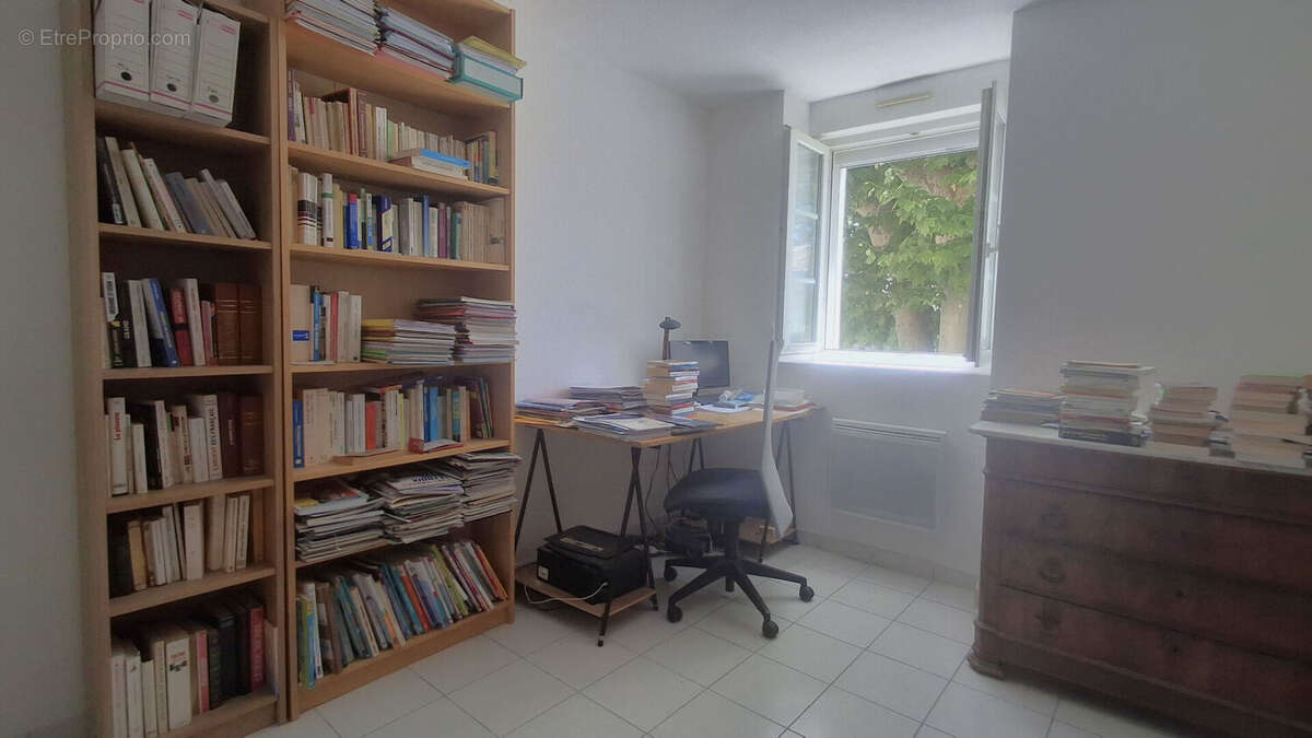 Exclusivité - St Paul 3 Châteaux, Appartement  de  87m², 3 ch. dans résidence avec piscine - photo 12