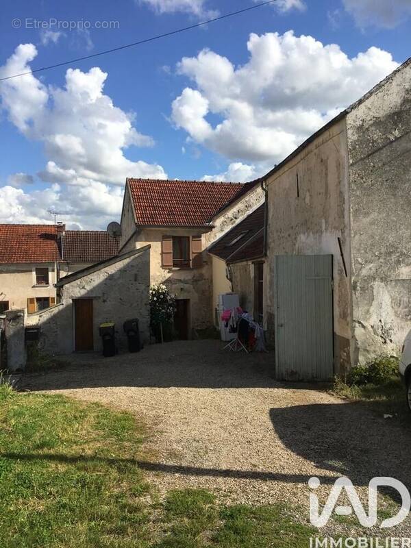 Photo 1 - Maison à LA FERTE-SOUS-JOUARRE