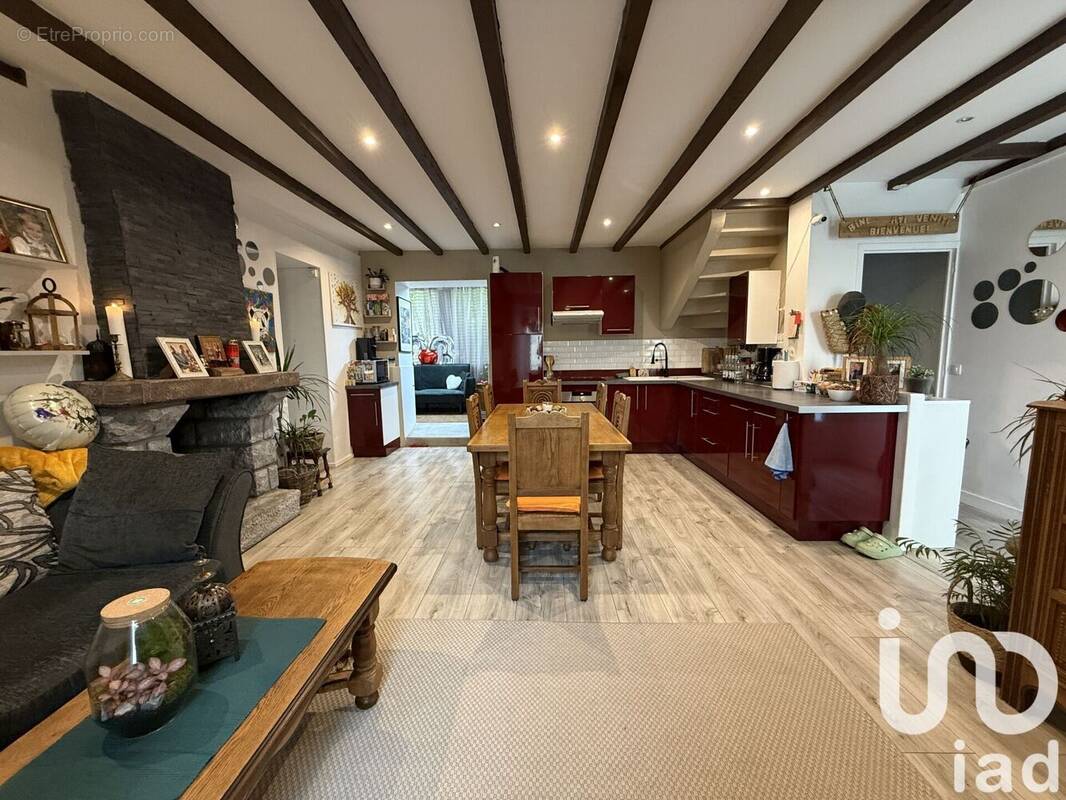 Photo 1 - Maison à QUESSOY