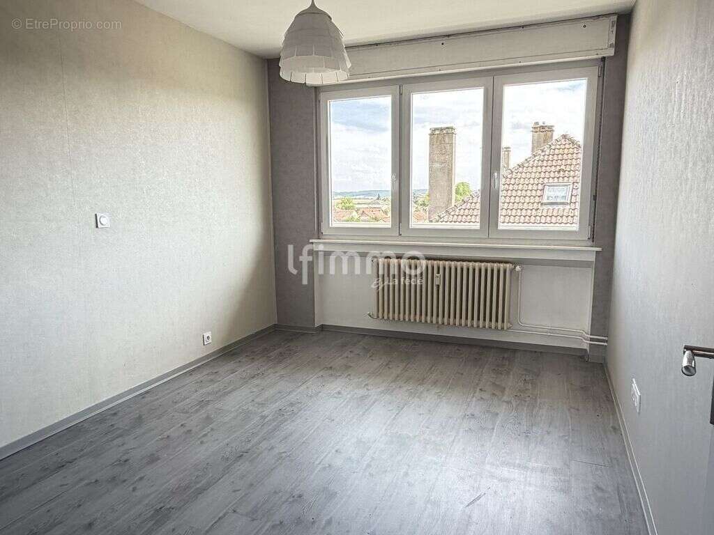 Appartement Lumineux, F4, proche Centre de Morhange - photo 7
