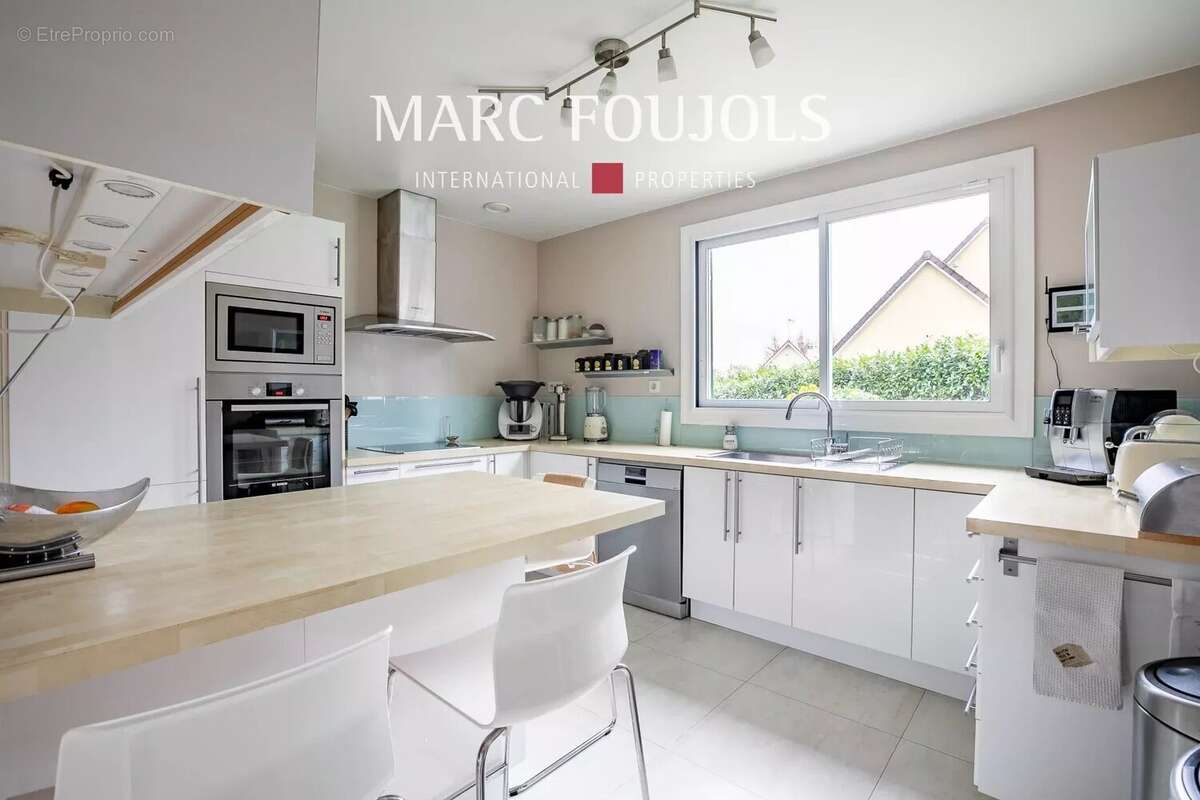 Maison à SAINT-WITZ