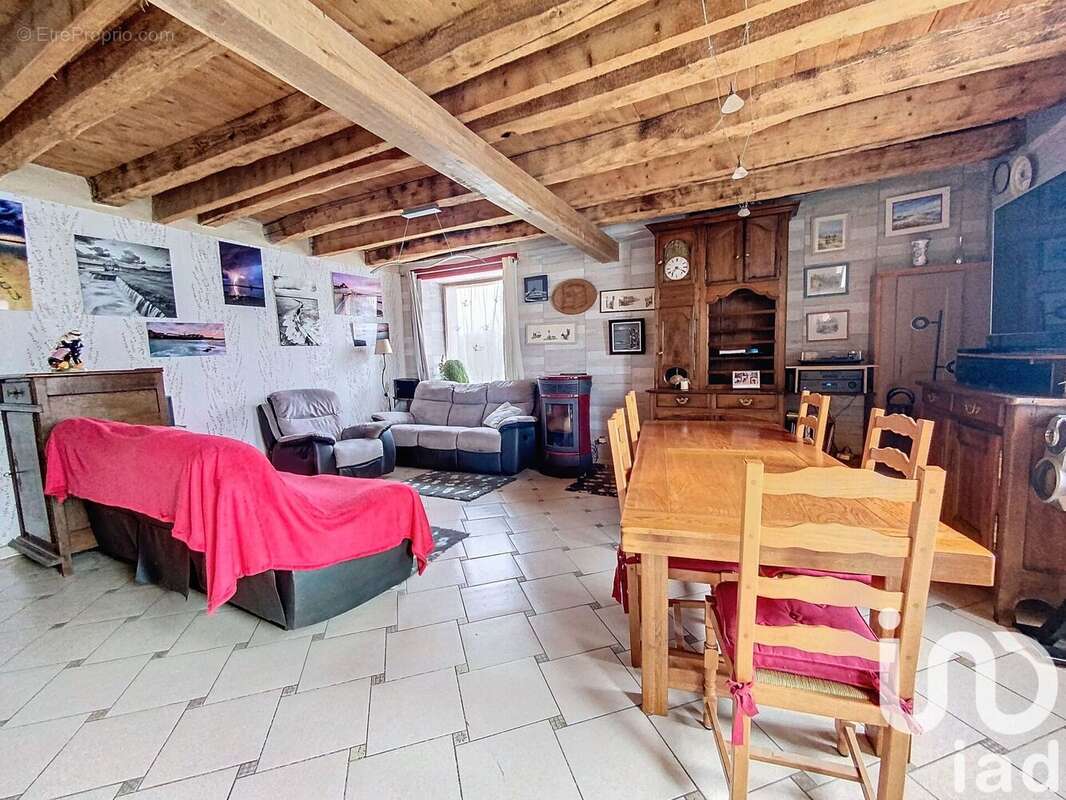 Maison 274 m² à Cherrueix  - photo 2