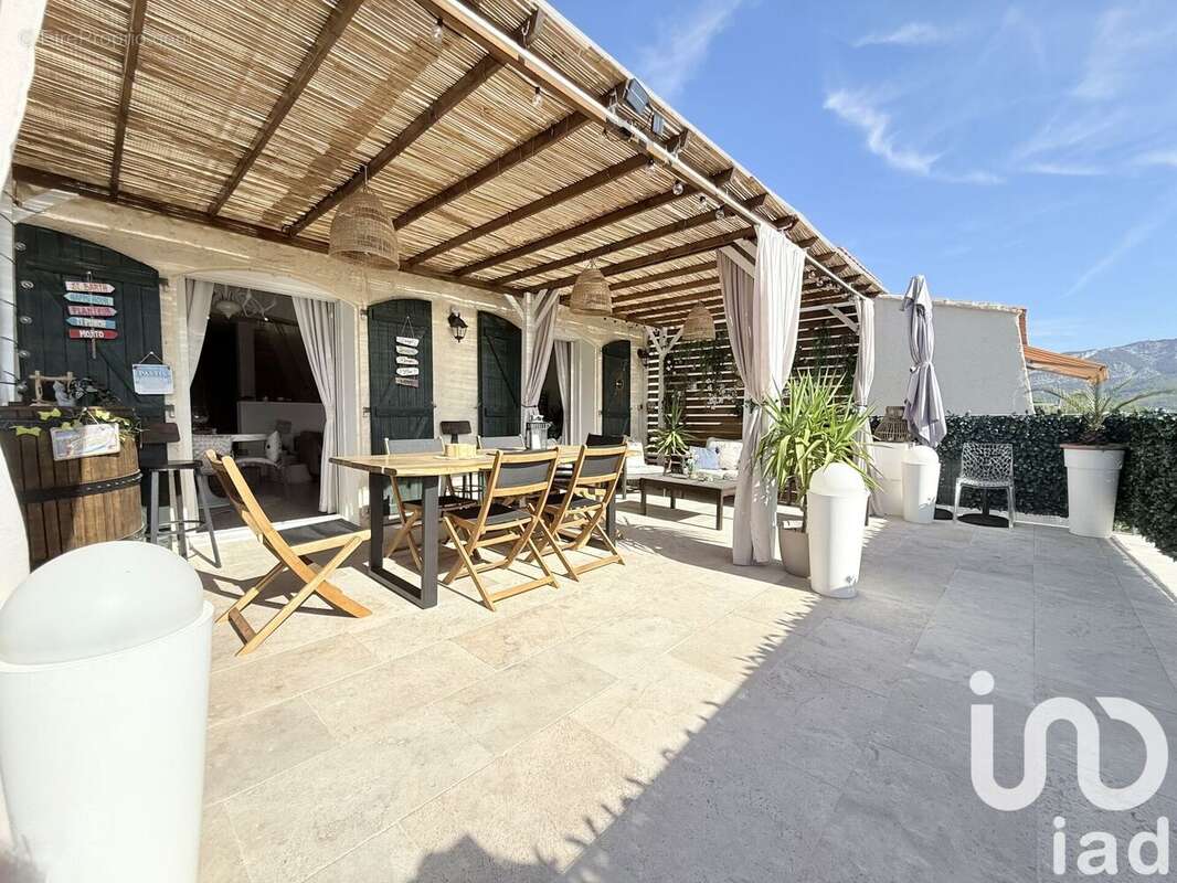 Photo 2 - Maison à TOULON