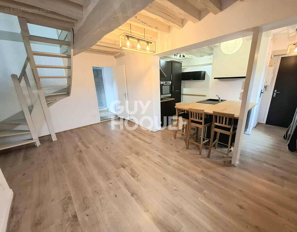 Appartement à COMPIEGNE