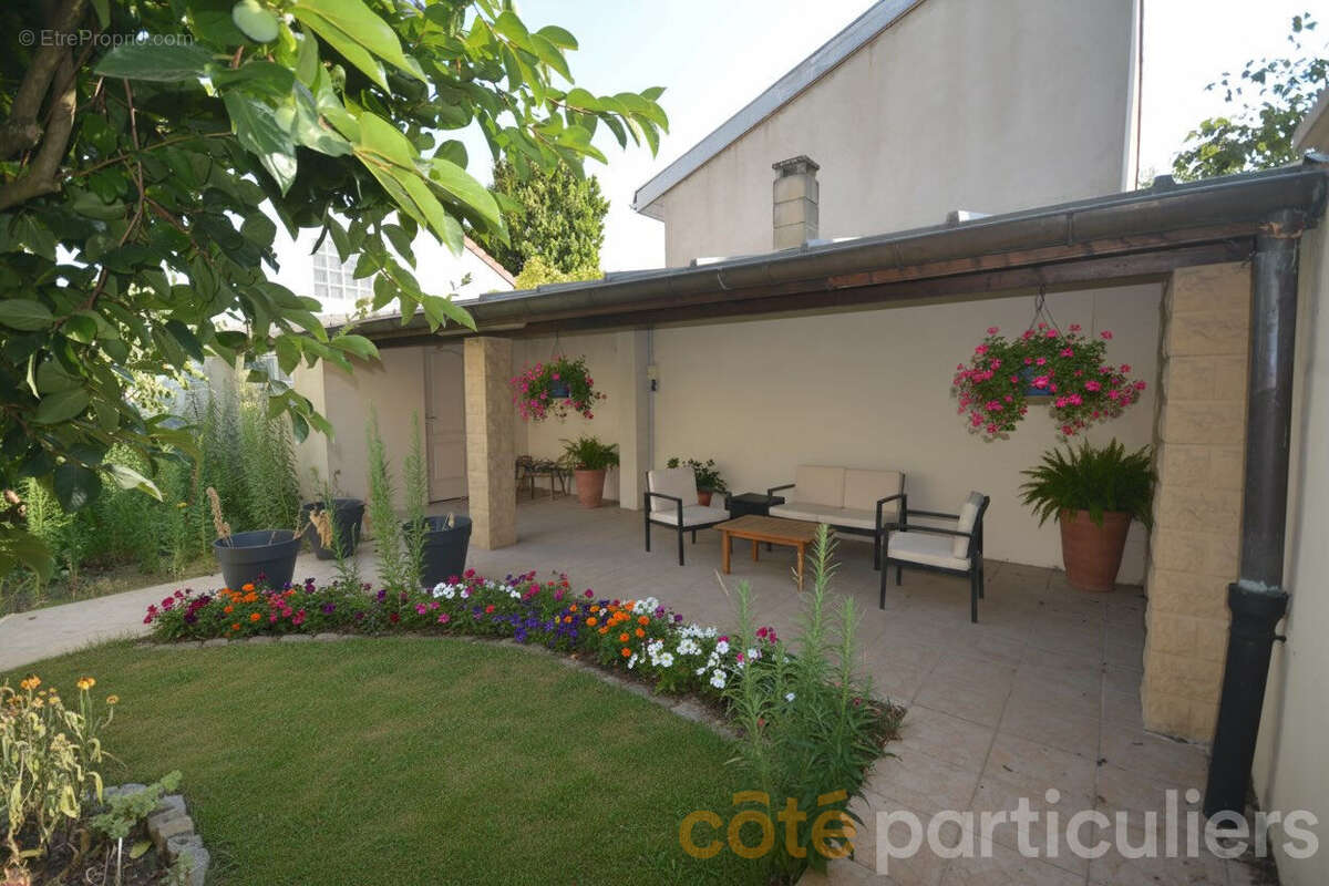 Maison Saint Maur Des Fosses 5 pièces, 4 chambres, sous-sol, jardin - sans travaux. - photo 5