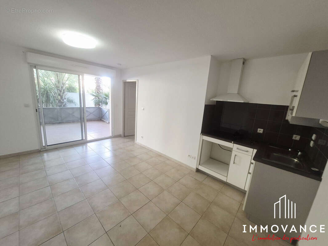Appartement 35 m² à Agde  - photo 2